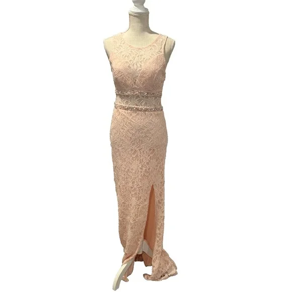 City Studio Formal Dress Women's Size 5 Pastel Peach Lace Peekaboo Stomach  Prom